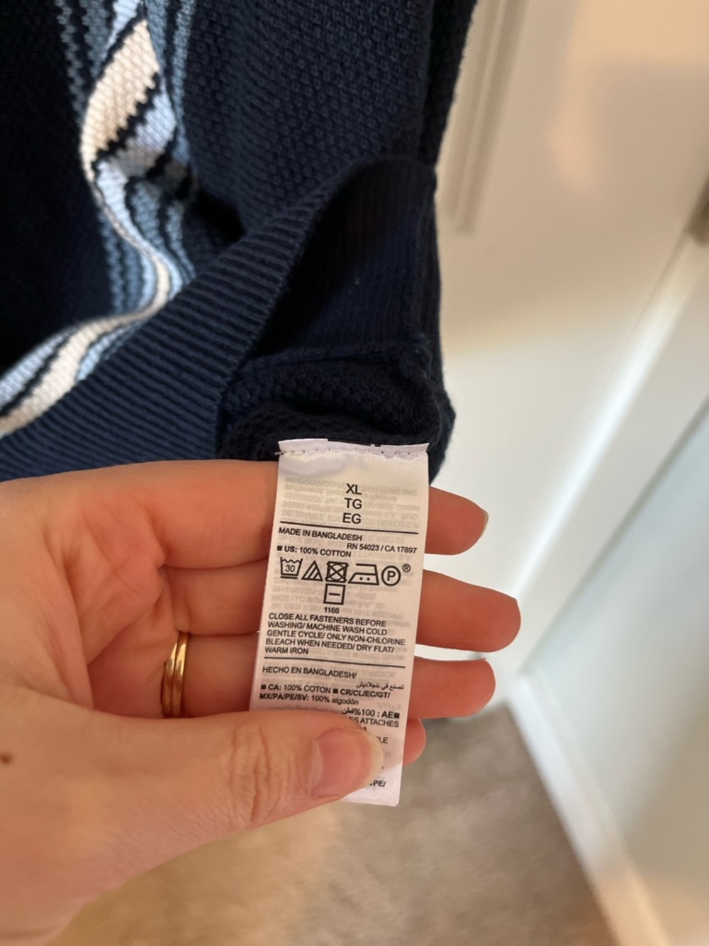 Old Navy 100% Cotton Men’s Knit Polo - Picture 3 of 4